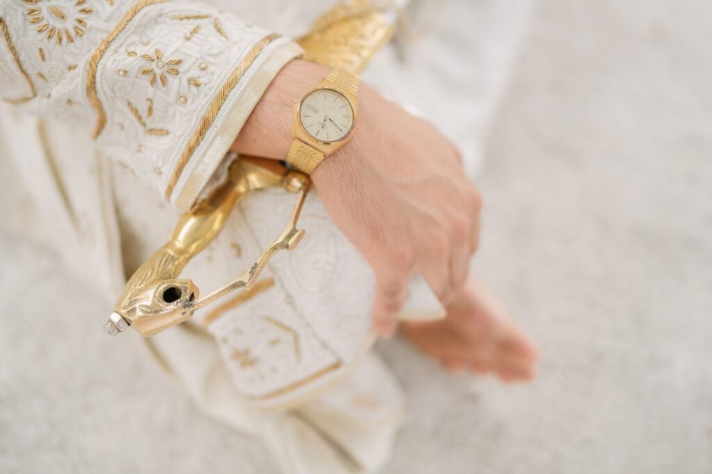 Photography: 7 Reasons Your Wedding Photographer is the Ultimate Visual Director